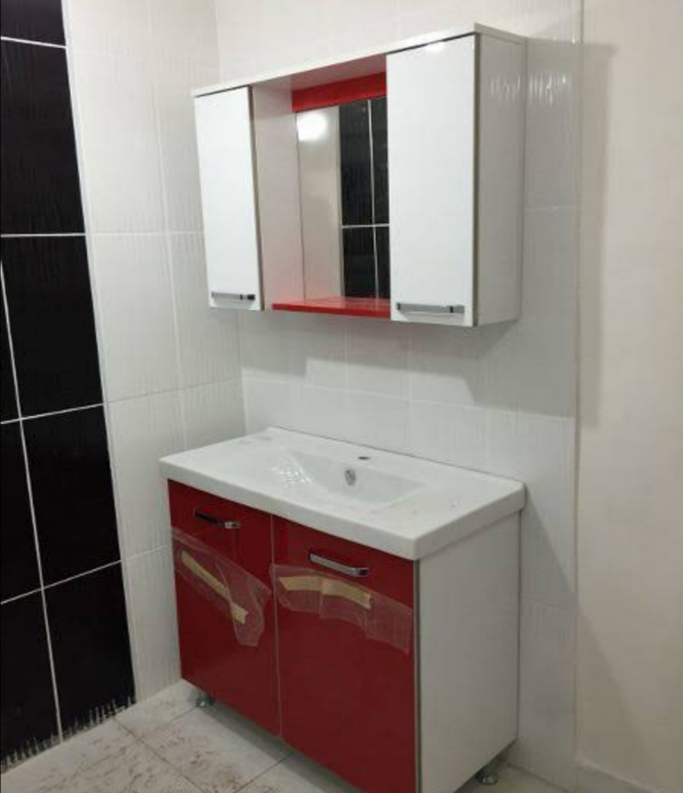 Banyo, Lavabo ve Duşakabin Büyük