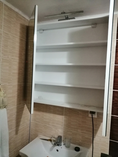 Banyo, Lavabo ve Duşakabin Küçük